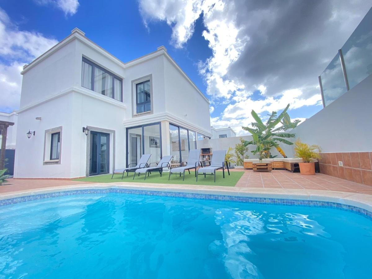 Villa Vulcano Playa Blanca  Exterior photo